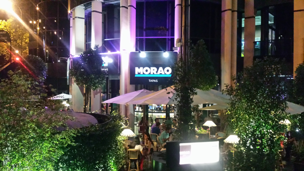 MORAO TAPAS - su terraza es un espacio muy agradable